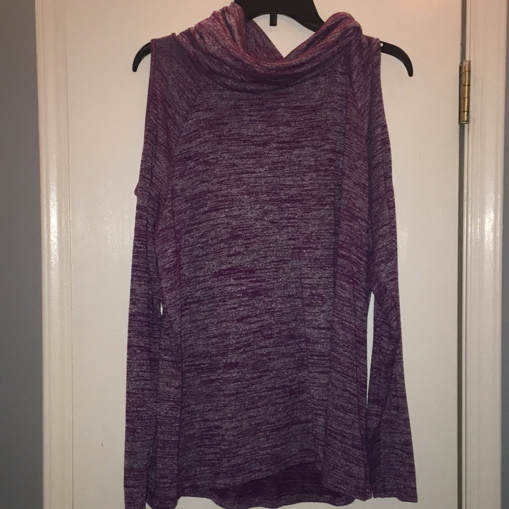 long sleeve shirt with open shoulders